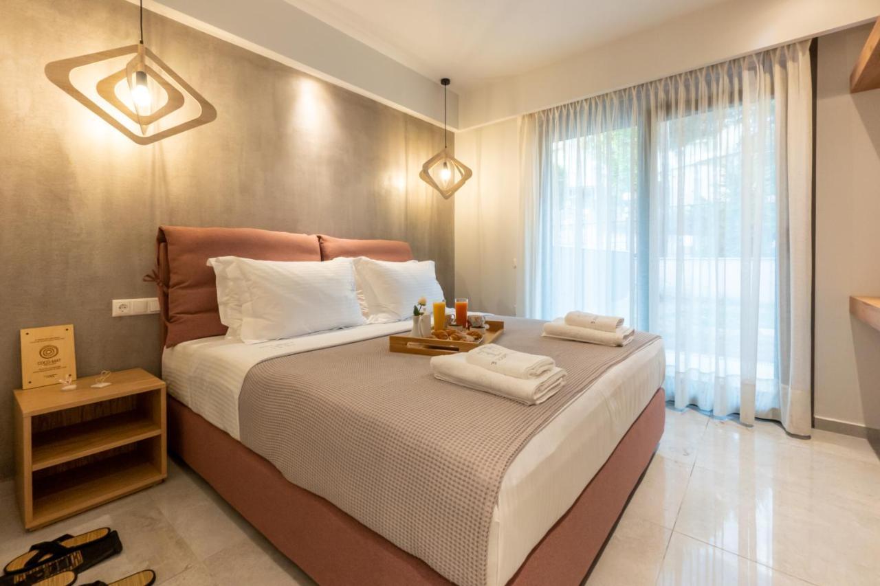 3 Doors Villas Nea Iraklitsa Exterior photo