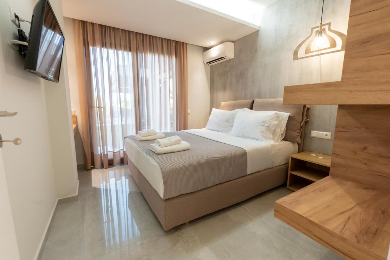 3 Doors Villas Nea Iraklitsa Exterior photo